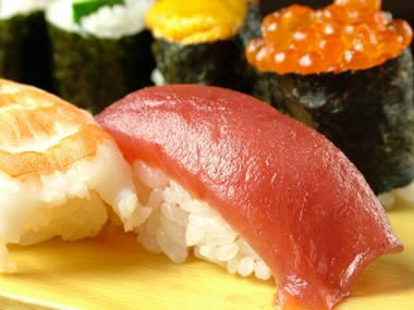 一流の板前×新鮮な魚介｜寿司 築地日本海　糀谷店 